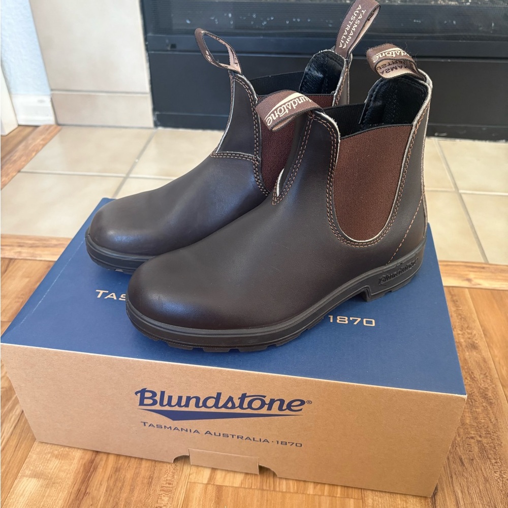Blundstone Stout Brown Chelsea Boots WOMEN'S ORIGINALS #1409 / #500